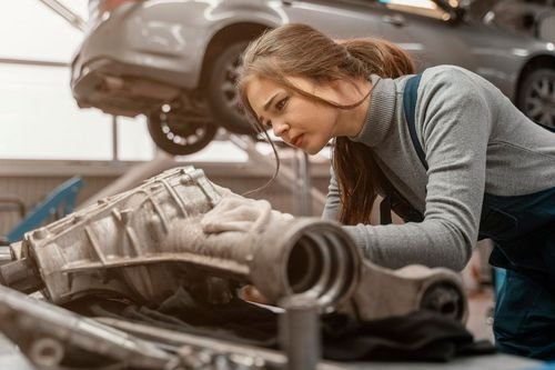 Pentingnya Servis Mobil